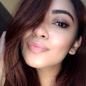 Meet your Posher, Monica